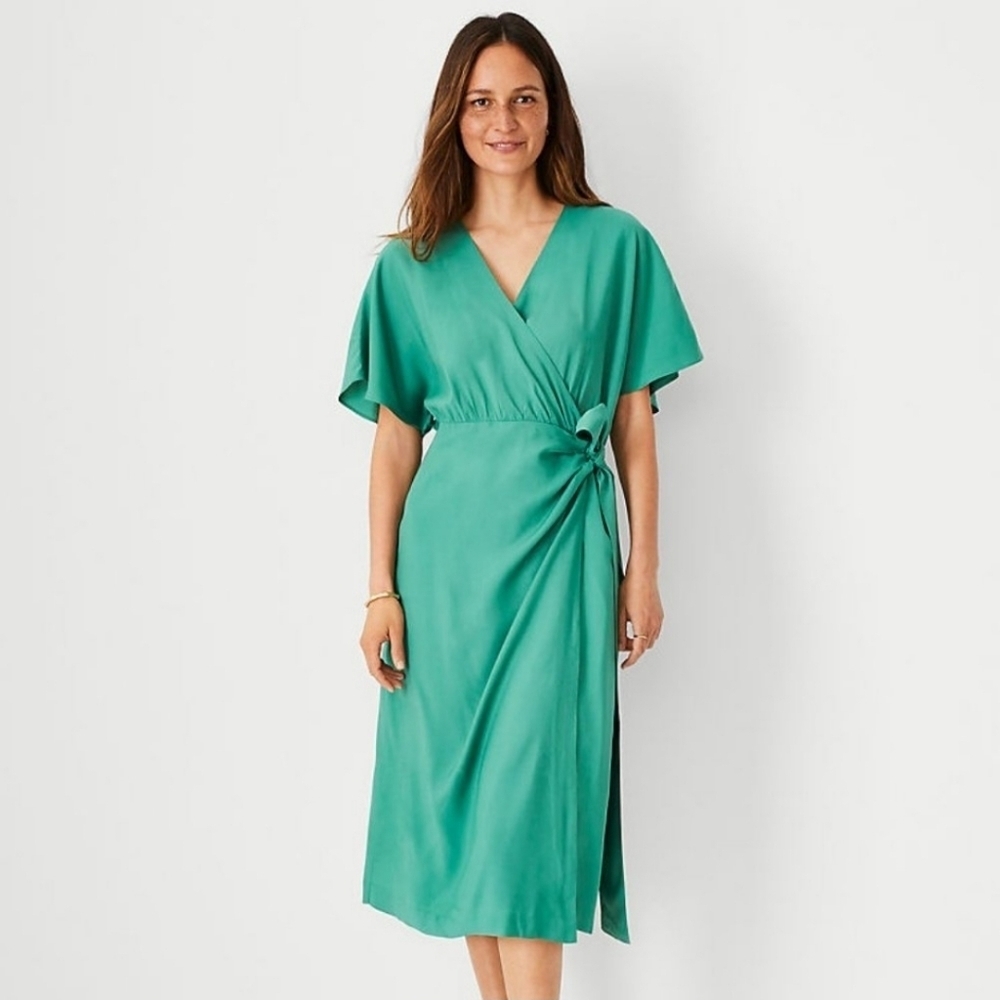 Ann Taylor Sz 14 Elegant Green Wrap Dress